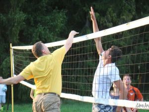 UA170715volleyball02.JPG